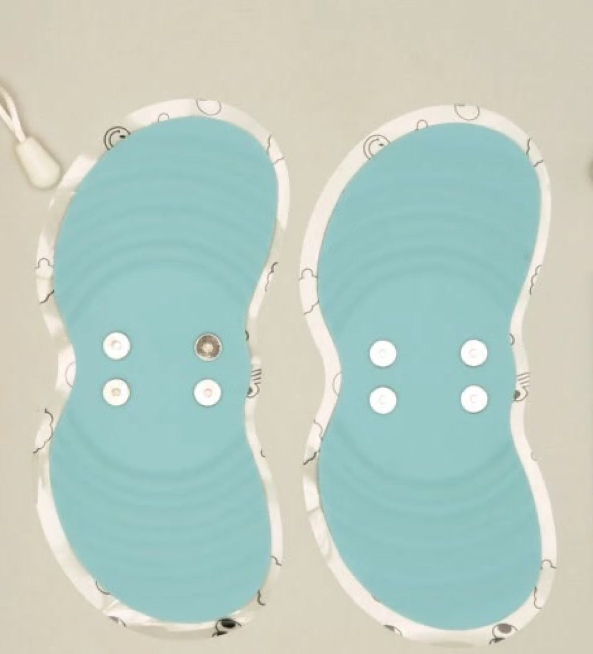 Two Myoovi butterfly pads